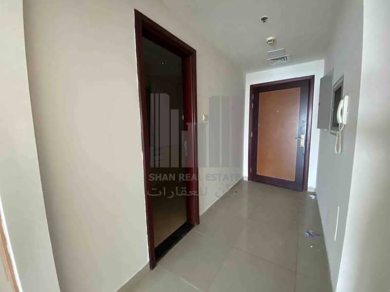 9 Distress 2 Bedroom Maidroom Corniche Tower for Sale