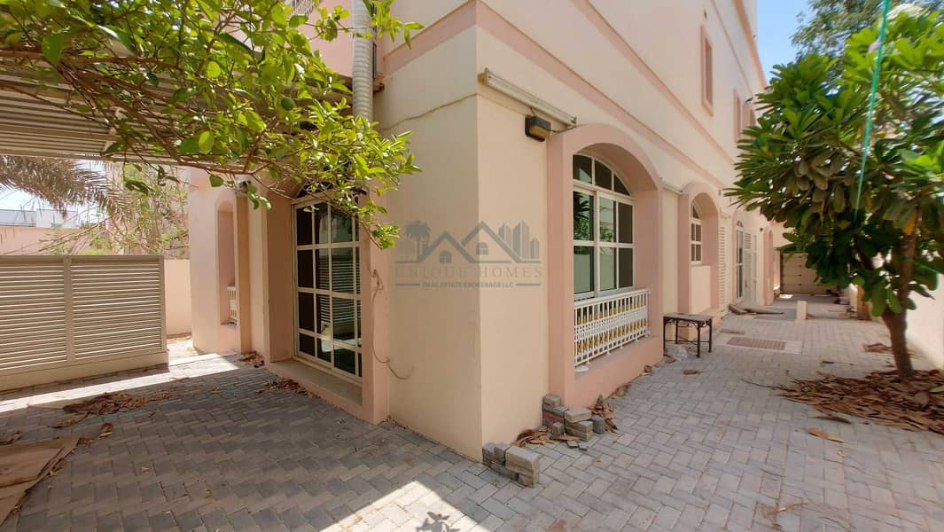 5 BR Independent Villa with a Garden & 2 separate parking with shutter