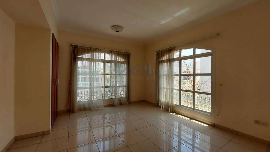 15 5 BR Independent Villa with a Garden & 2 separate parking with shutter