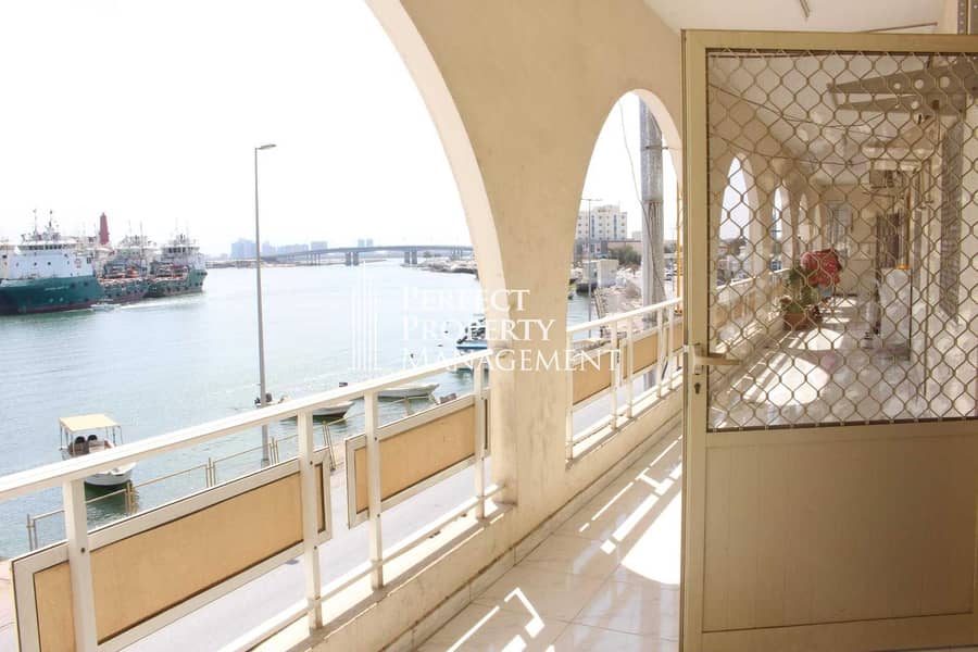 Sea view 2 bedroom apartment for rent near to Old Souq