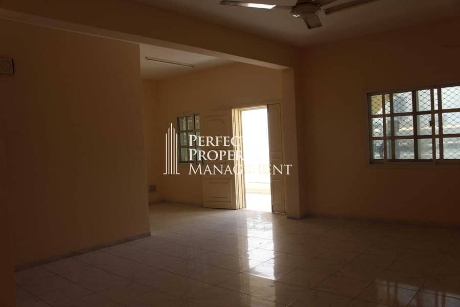 8 Sea view 2 bedroom apartment for rent near to Old Souq