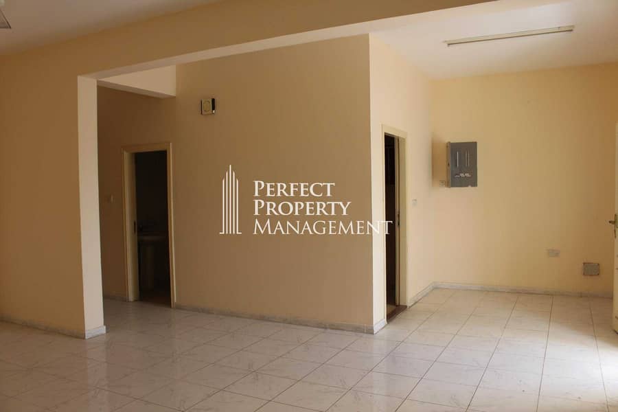 2 bedroom apartment for rent near old souq