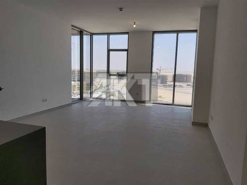 شقة في دبي الجنوب 2 غرف 35000 درهم - 4989811