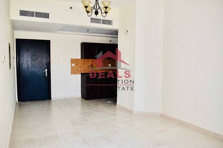 Community View | 1 Bedroom for Rent with Huge Balcony Community View | 1 Bedroom for Rent with Huge Balcony