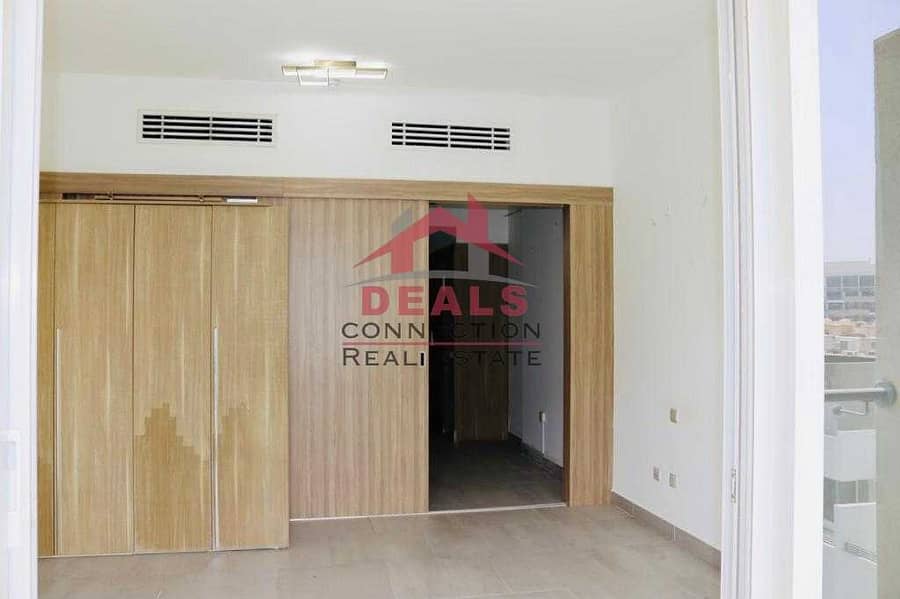 12 Ready to Move | Spacious  Studio  Apartment with balcony  for Rent in Shamal Residence