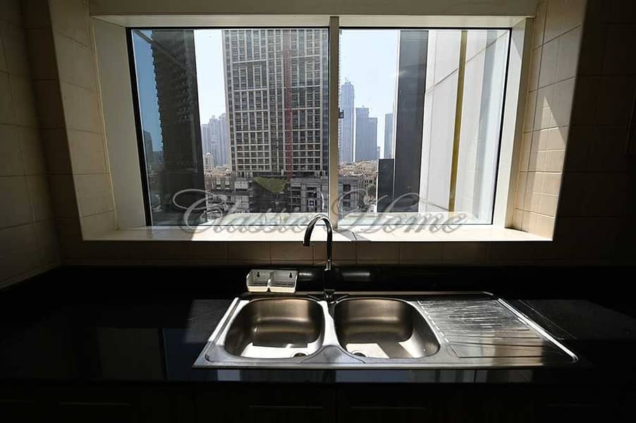 13 Huge  2 Bedroom Apartment/Partial  Burj Khalifa View/Burj Al Nujoom Tower