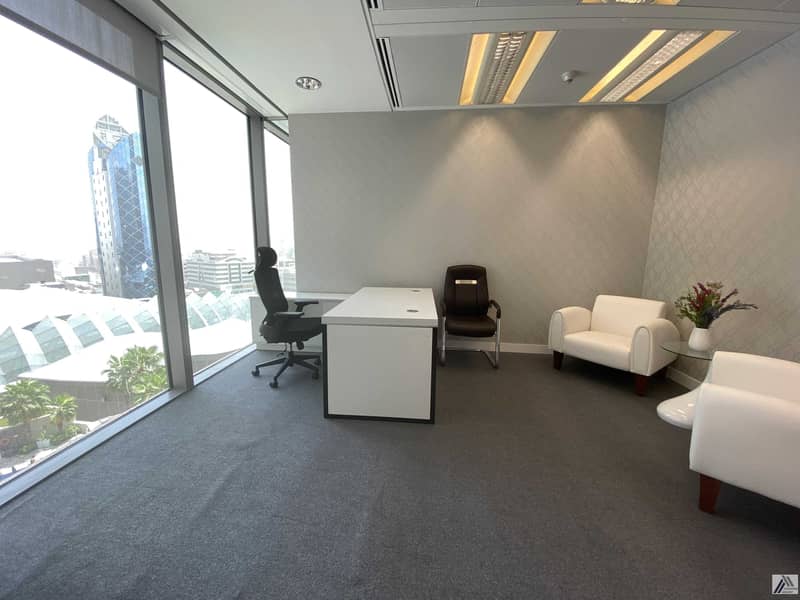 5 Executive Royal Office with pool View / Fully Fitted / linked with Mall and Metro