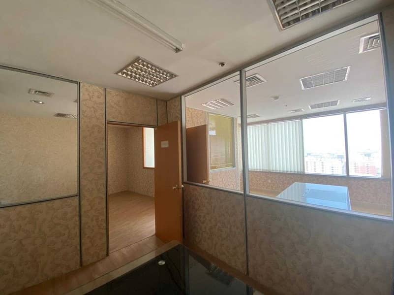 3 Partitioned Office Space for rent in a premium building on Al Makhtoum Road near the Clock Tower Deira
