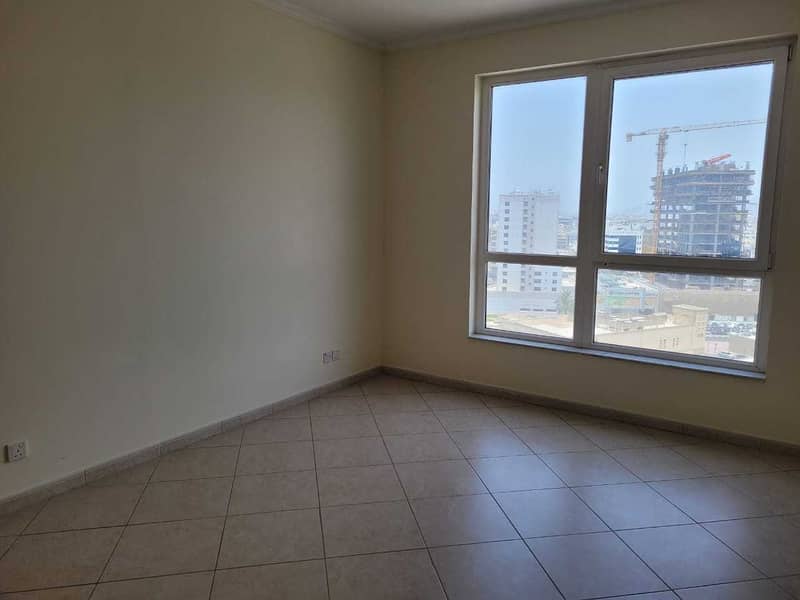14 Large 2 Bedroom Apartment with Store and Big Hall