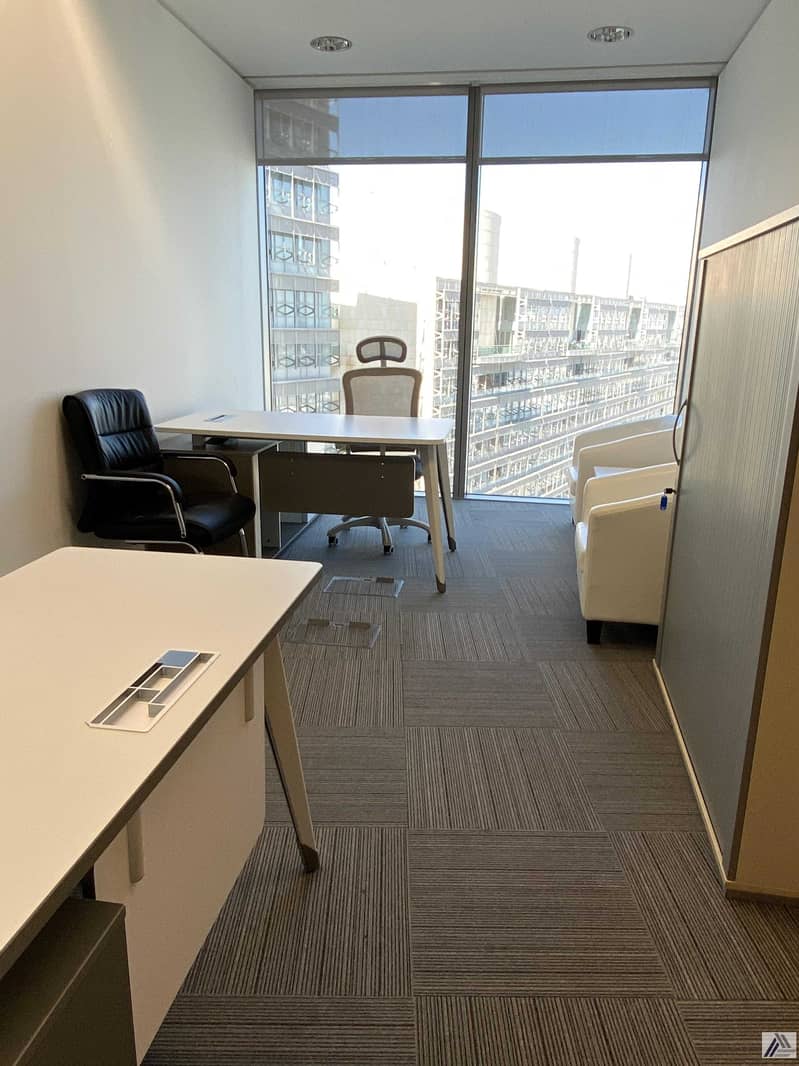 13 Serviced Furnish Office Suitable for 3 Staff / Dynamic View / Linked with Metro