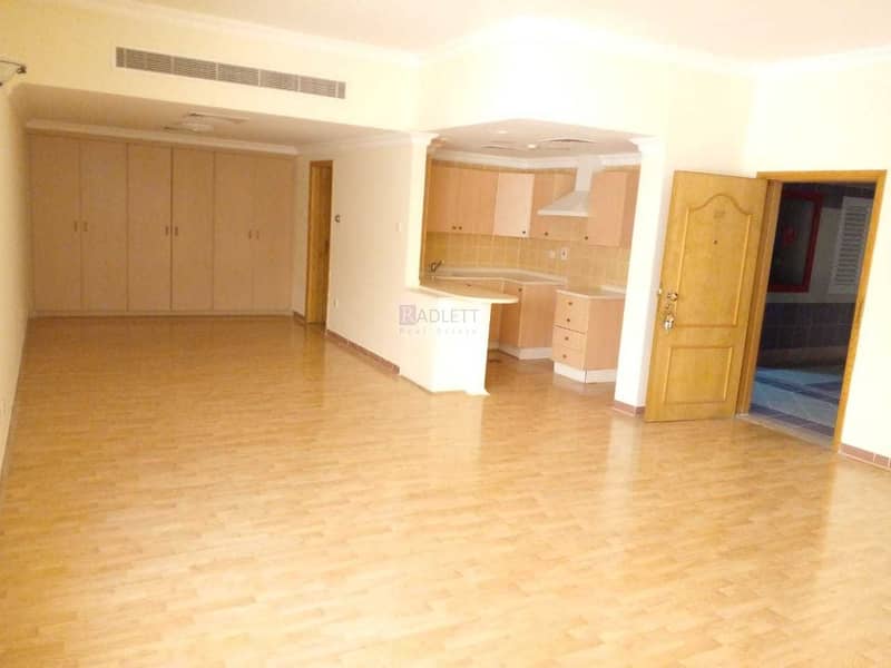 3 Spacious Studio| Prominent Location