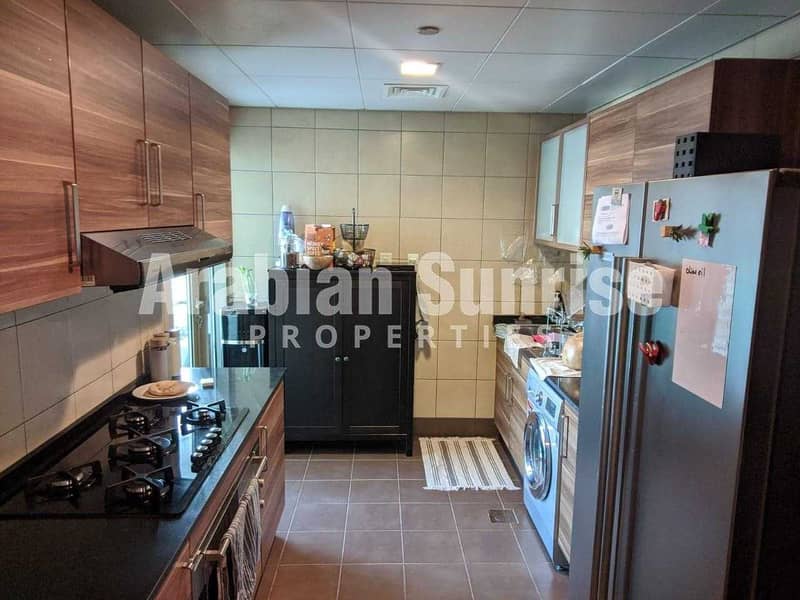 5 VACANT soon! 3+M BR Apt on Mid floor  | 2 parking