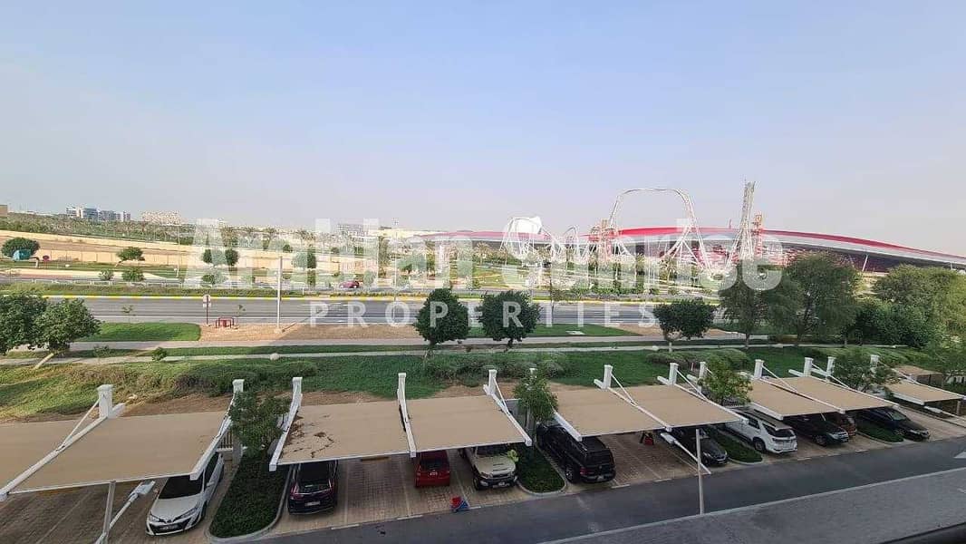 9 Invest now! Spacious apt with Ferrari World View