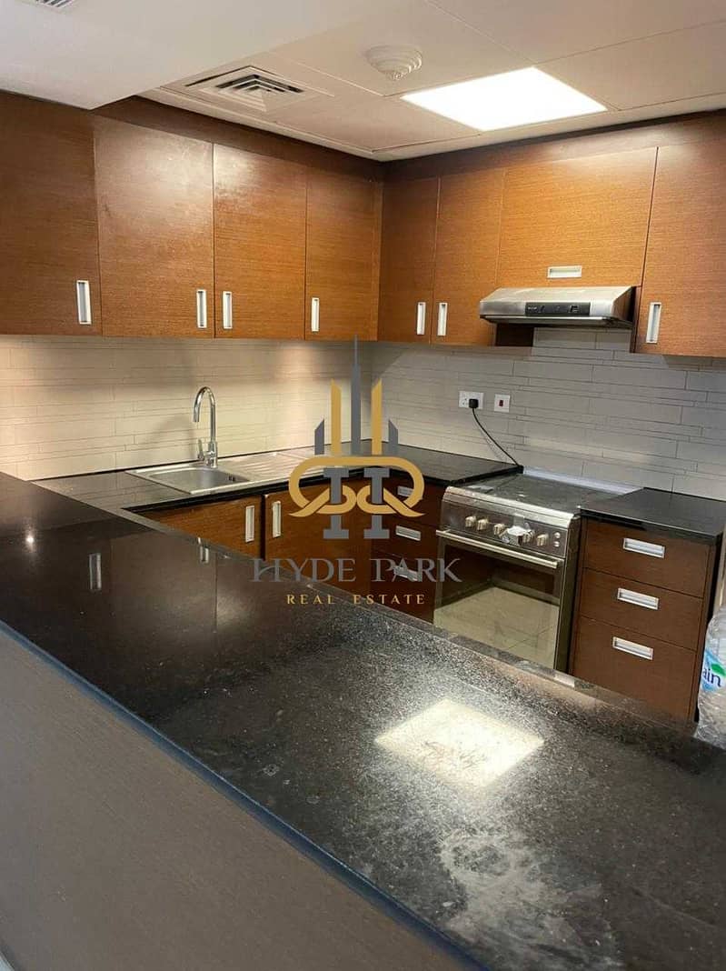 7 Excellent View 1BR+Study on High floor + Facilities