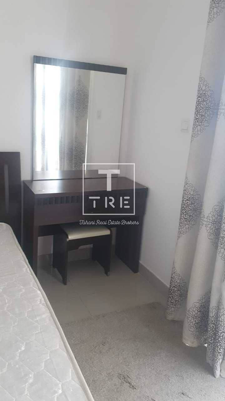 7 12 chques!!lakeside tower/balcony/furnished@18000