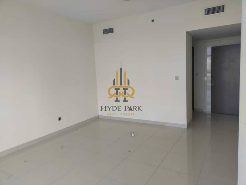 7 Stunning 2 BR in Marasi Al Bateen  with marvelous sea view & all facilities