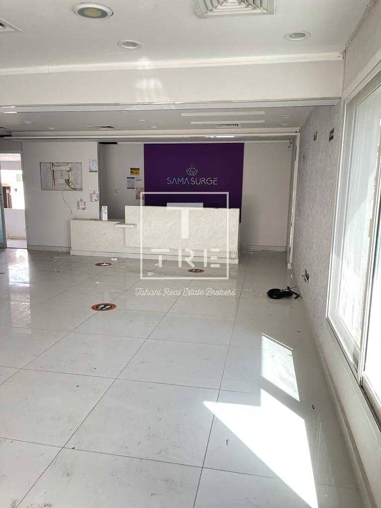 3 Commercial  Villa available for rent in heart of Jumeirah 1 300K/year