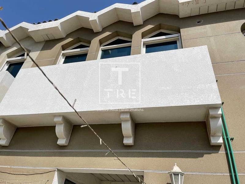 29 Commercial  Villa available for rent in heart of Jumeirah 1 300K/year