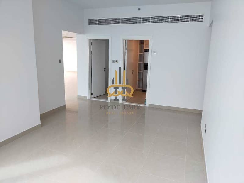 10 3BHK Spacious Apartment in Prime Location with a Sea Views