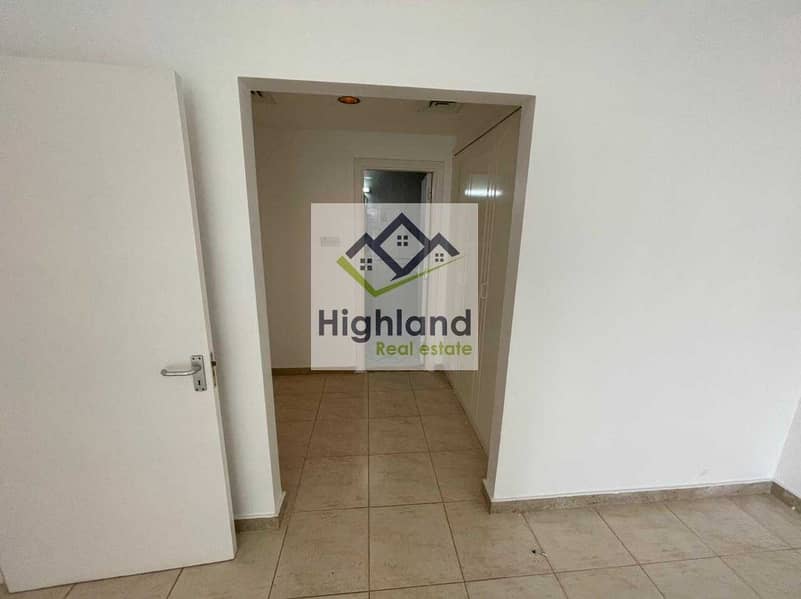 7 Sophisticated 4 Bedroom in Khalidiya