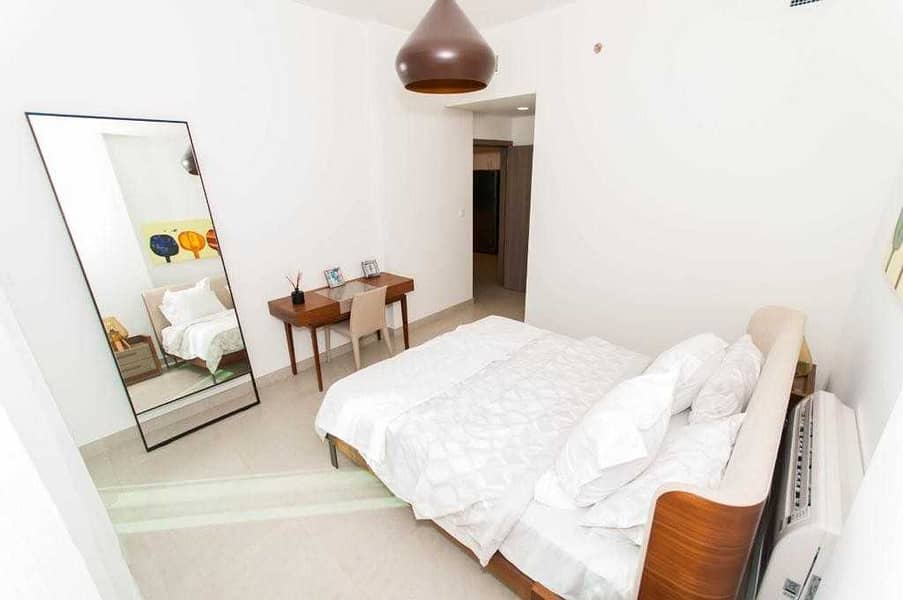 3 FIVE YEARS 8% RENT GUARANTEE |STUNNING 1 BEDROOM IN SOHO SQUARE