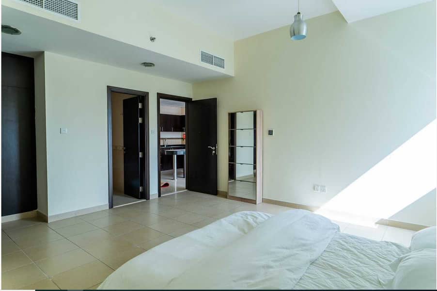9 one bedroom |0 commission |one month free| 12 chqs