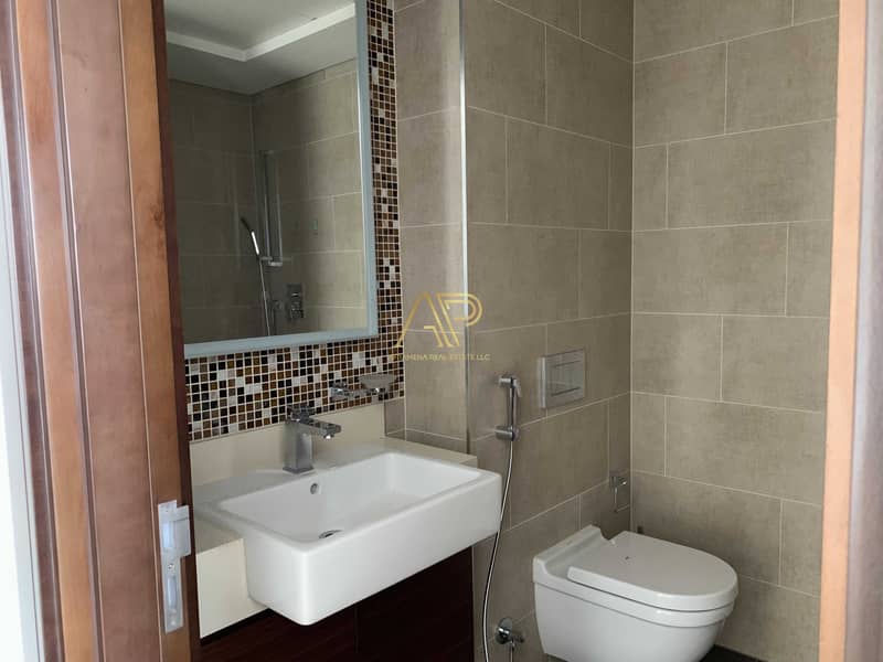 12 Spacious Luxury| 2 Bed Apartment|Excellent condition