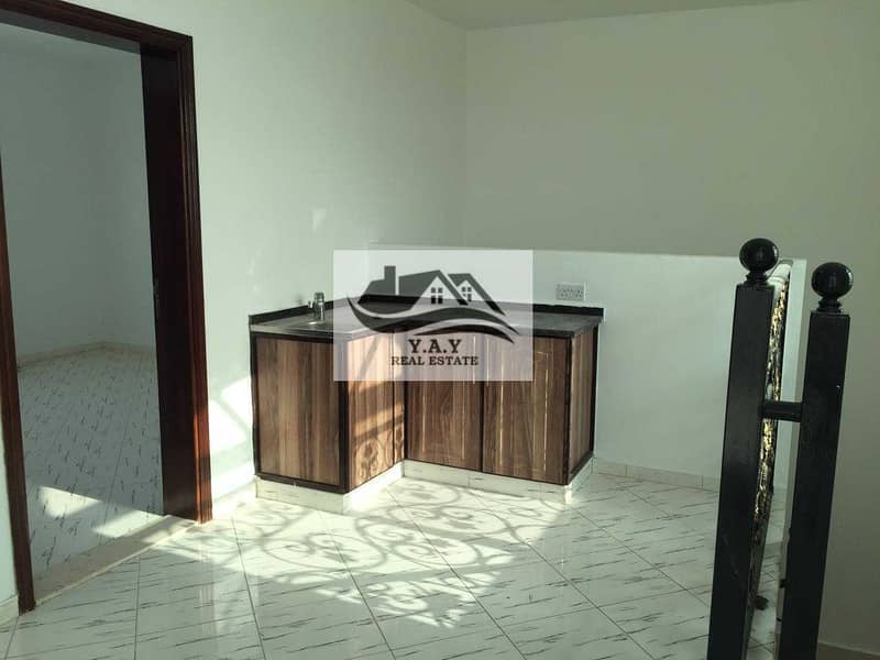 11 SPACIOUS 4 BRS VILLA  WITH PRIVATE PARKING IN KHALIFA CITY A