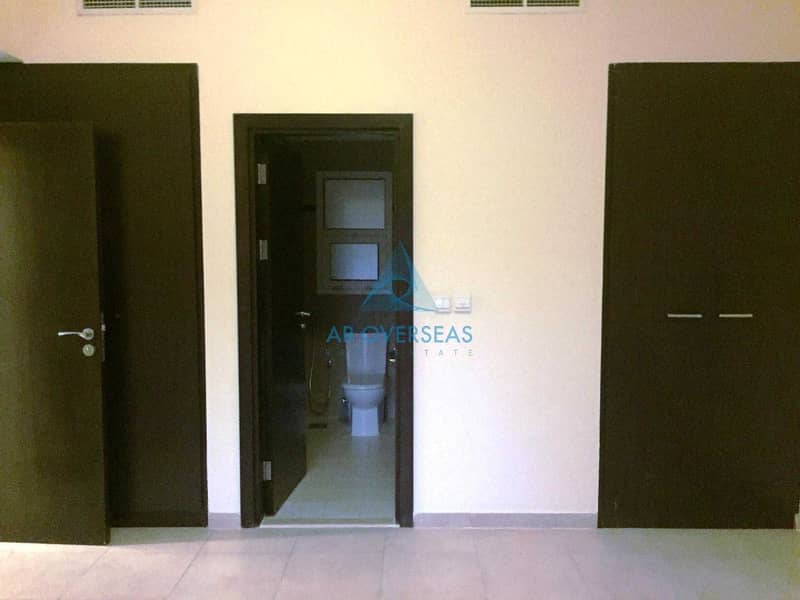 10 Huge Closed Kitchen Ground Floor 3 BHK Apartment For Rent in Al  Thamam Outer Circle