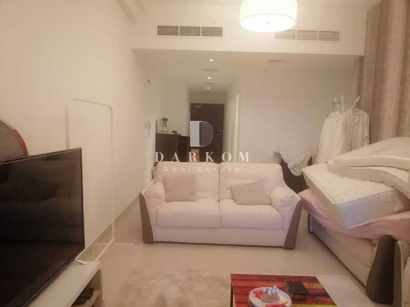 4 Fully Furnished | Large 1 Bedroom  With Terrace | Low Floor