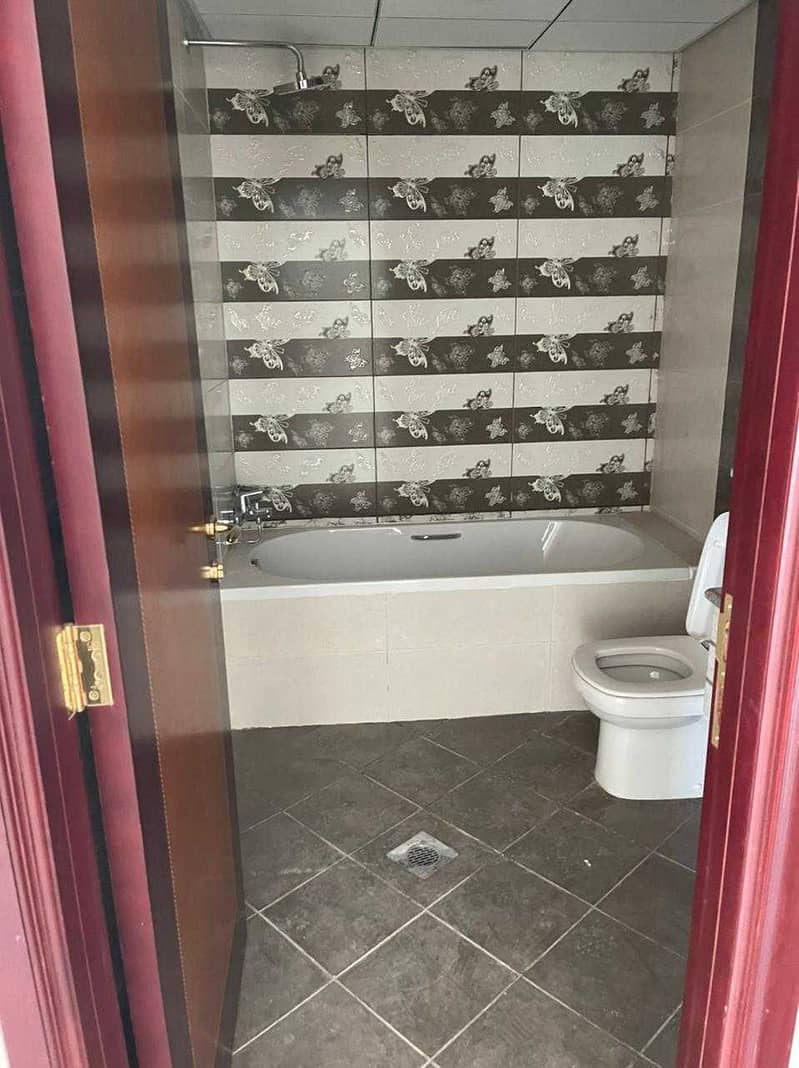 10 Guest bathroom