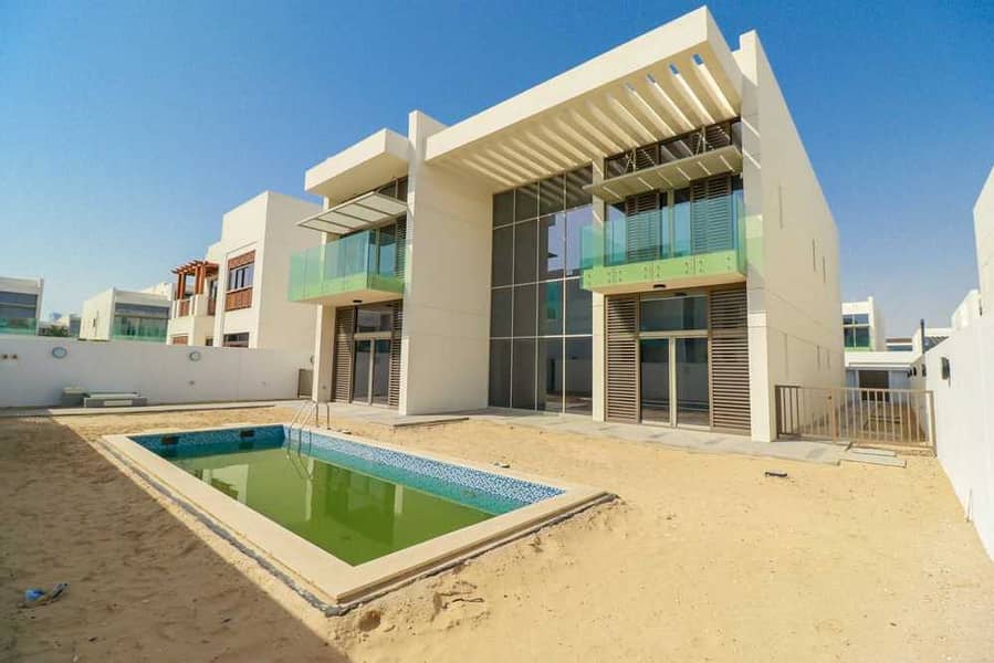 6 Best Deal in Market - 4 Bedroom Contemprorary Villa