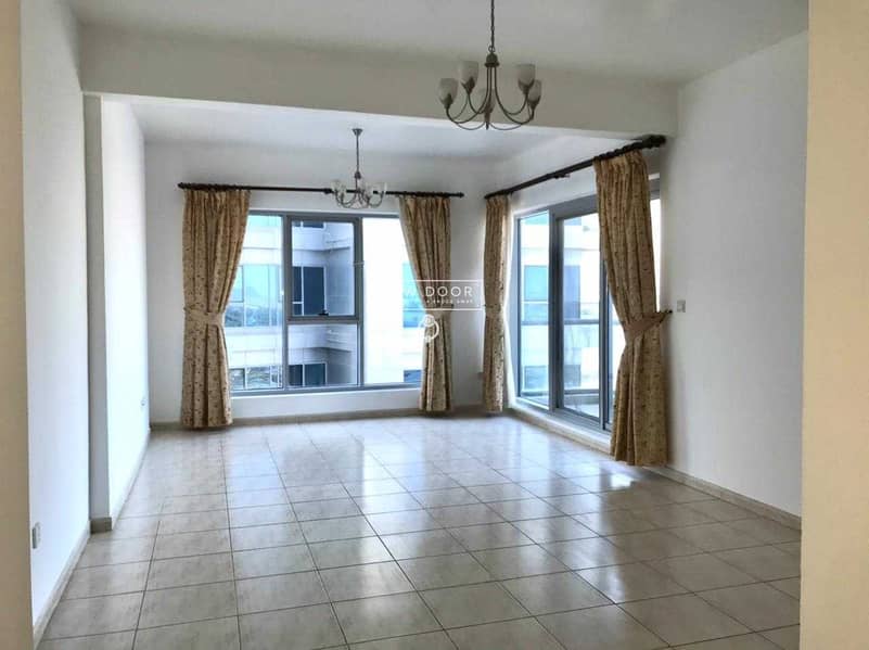6 Spacious 1 Bed Apartment | Elongated Balcony