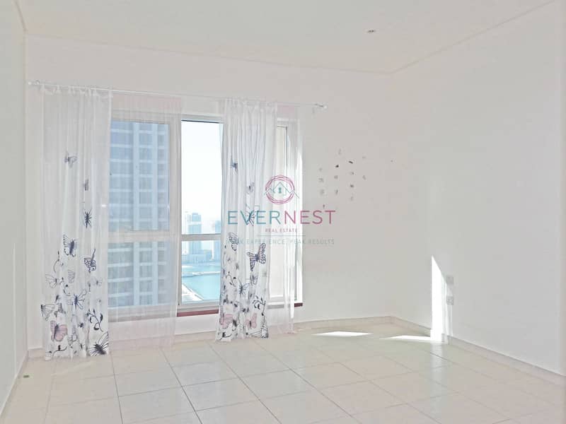9 Spacious 3BR with Balcony | Partial Sea View