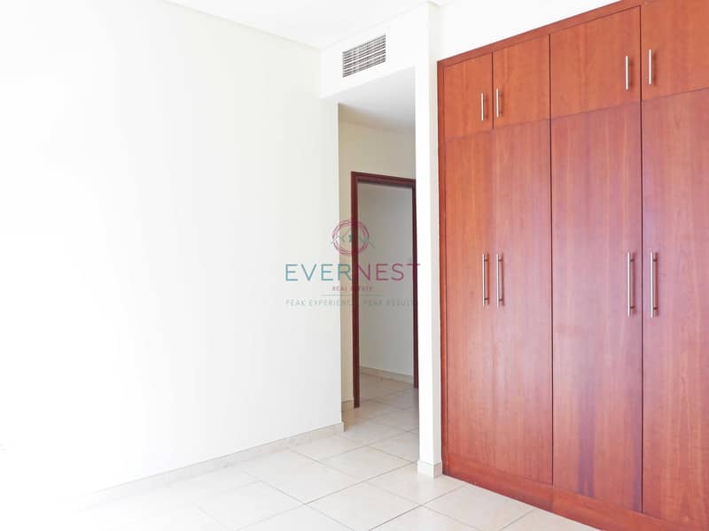 16 Spacious 3BR with Balcony | Partial Sea View