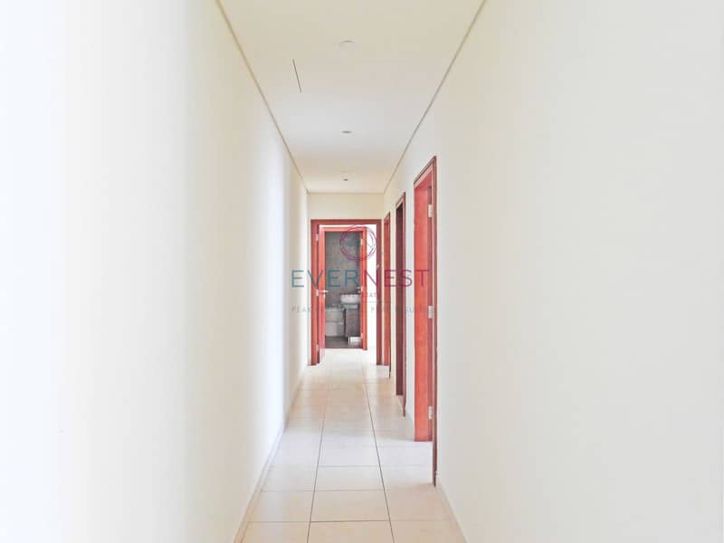 18 Spacious 3BR with Balcony | Partial Sea View