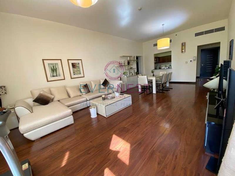 2 Shiekh Zayed View | Sizeable 2BR | Well Maintained
