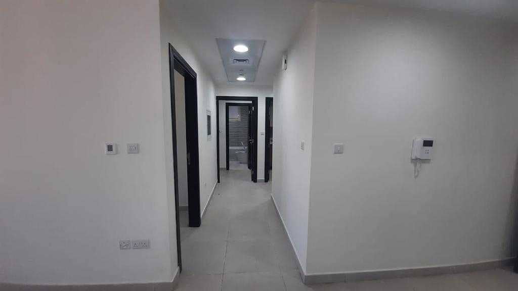4 NEW FLAT 2BEDROOM IN ABU DHABI FOR RENT WITH BARKING