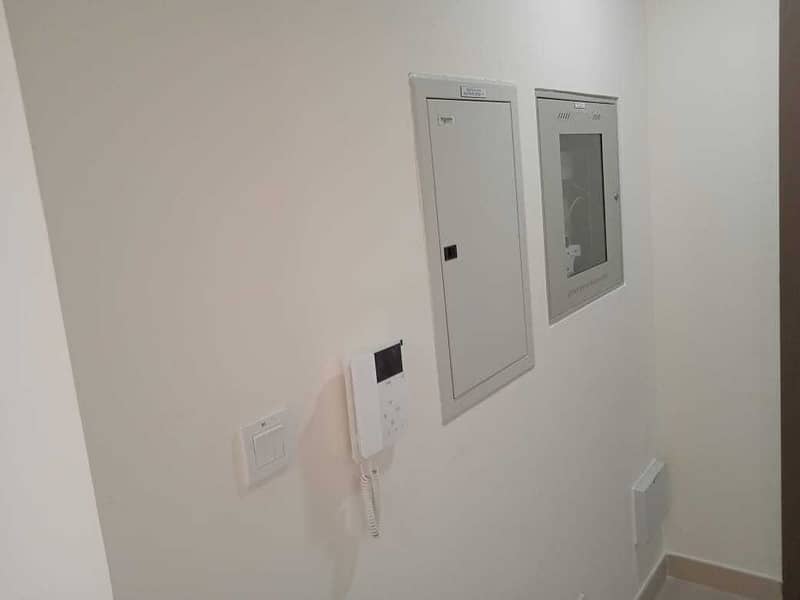 7 with very good price new flats for rent 2 bedrooms with 2 bathrooms with free parking in new building