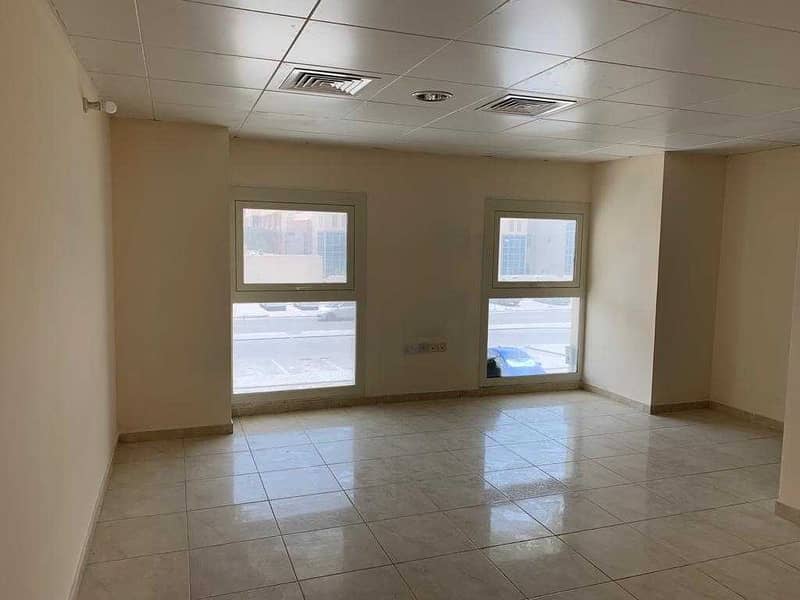 9 new office in new building for rent with 1 kitchen and 1 bathroom located in al Falah main street