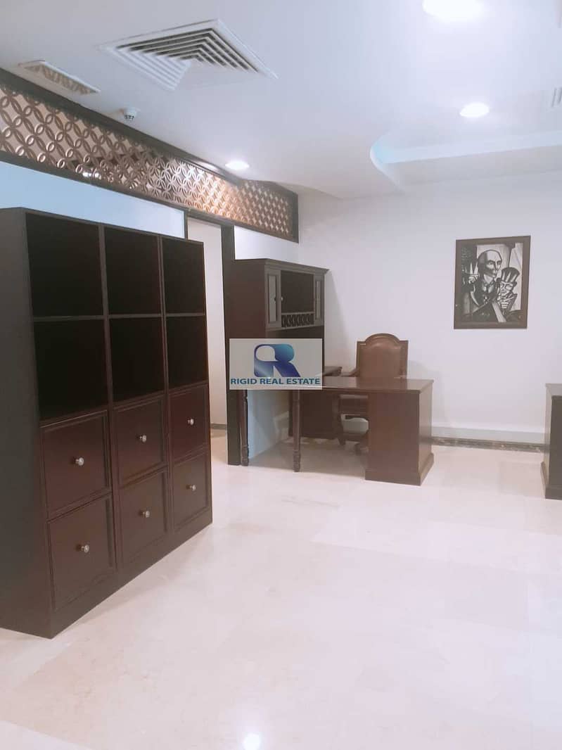 13 DIRECT FROM OWNER!!!FULLY FURNISHED OFFICE IN BUSINESS BAY FOR RENT