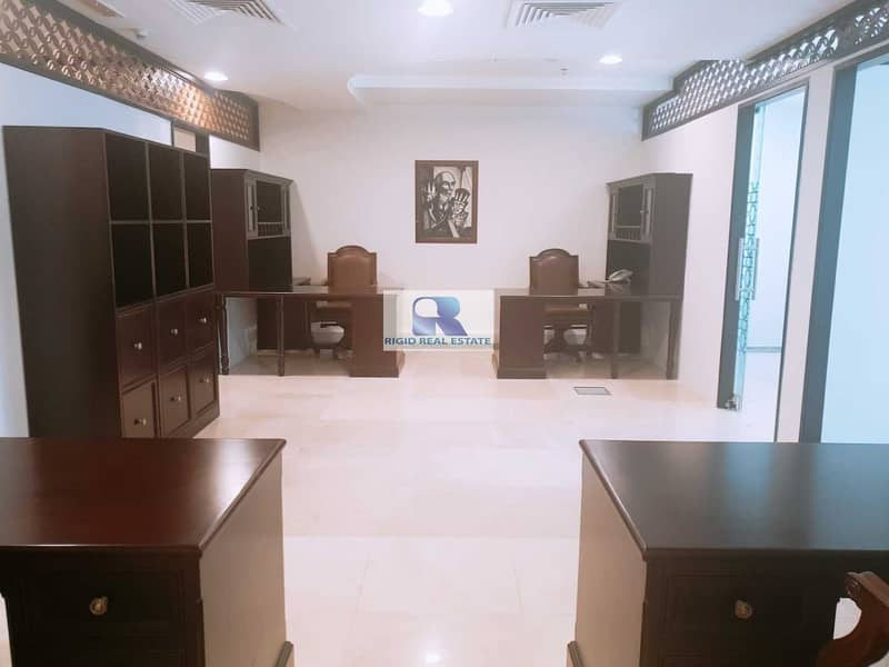 20 DIRECT FROM OWNER!!!FULLY FURNISHED OFFICE IN BUSINESS BAY FOR RENT