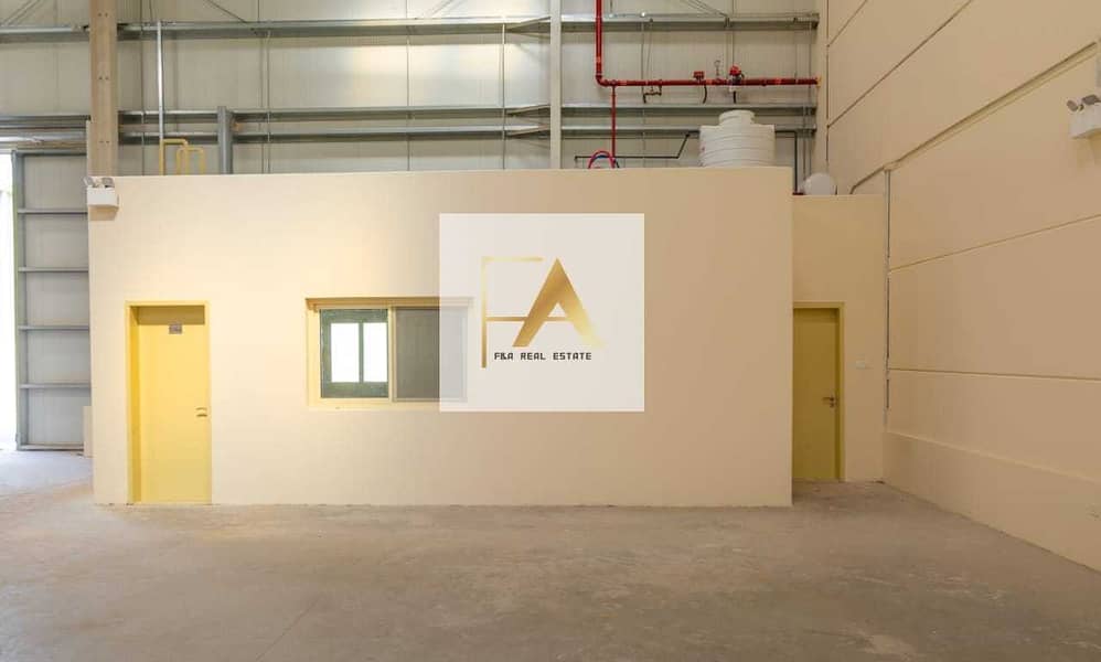 Insulated Warehouse for factory in Umm Al Quwain Insulated Warehouse for factory in Umm Al Quwain