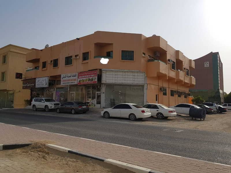 Building for sale in Ajman, Al Rawda 2 area, freehold for all nationalities at a special price