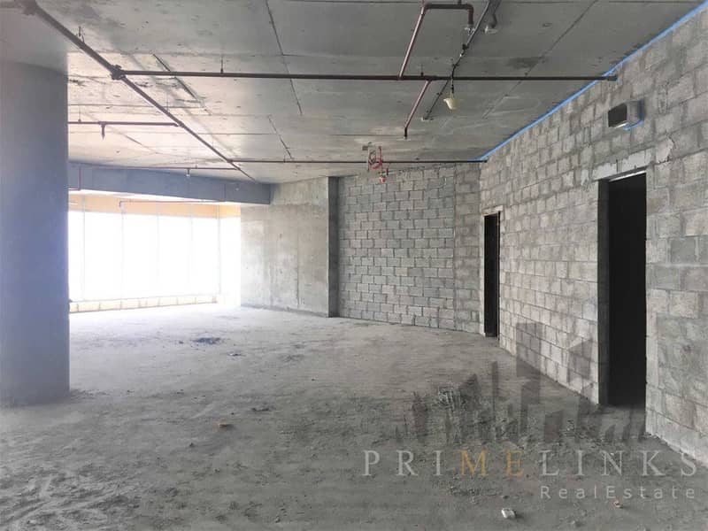 6 Prime Office Space in Barsha Heights   .