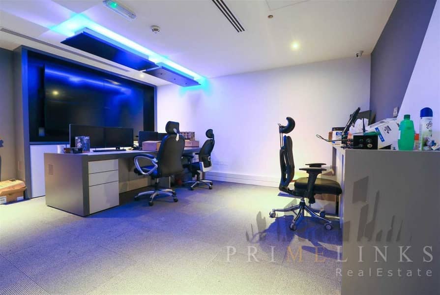 9 High Quality Furnished Office | Aspect Tower