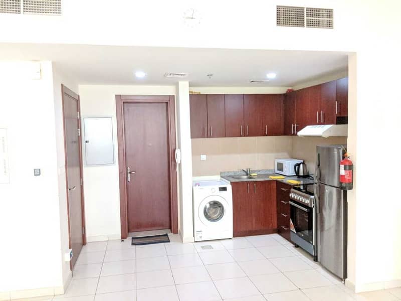 5 Steal Deal| Amazing 1 BR Investment| Corner Unit