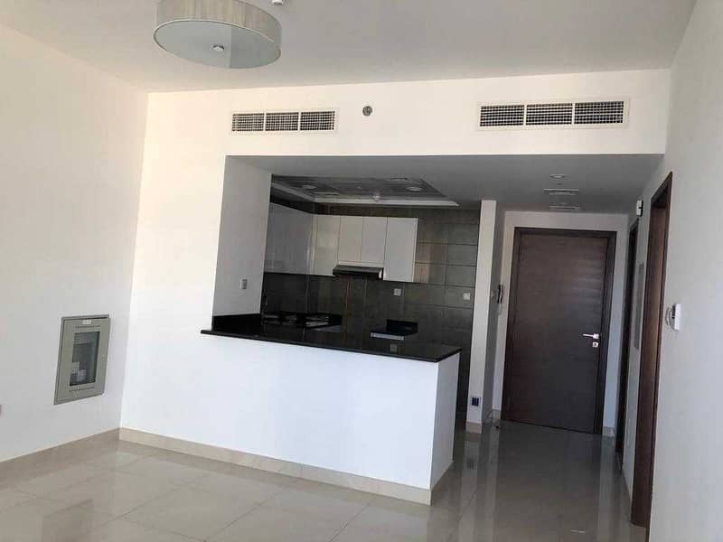 5 One Bedroom for sale in JVC