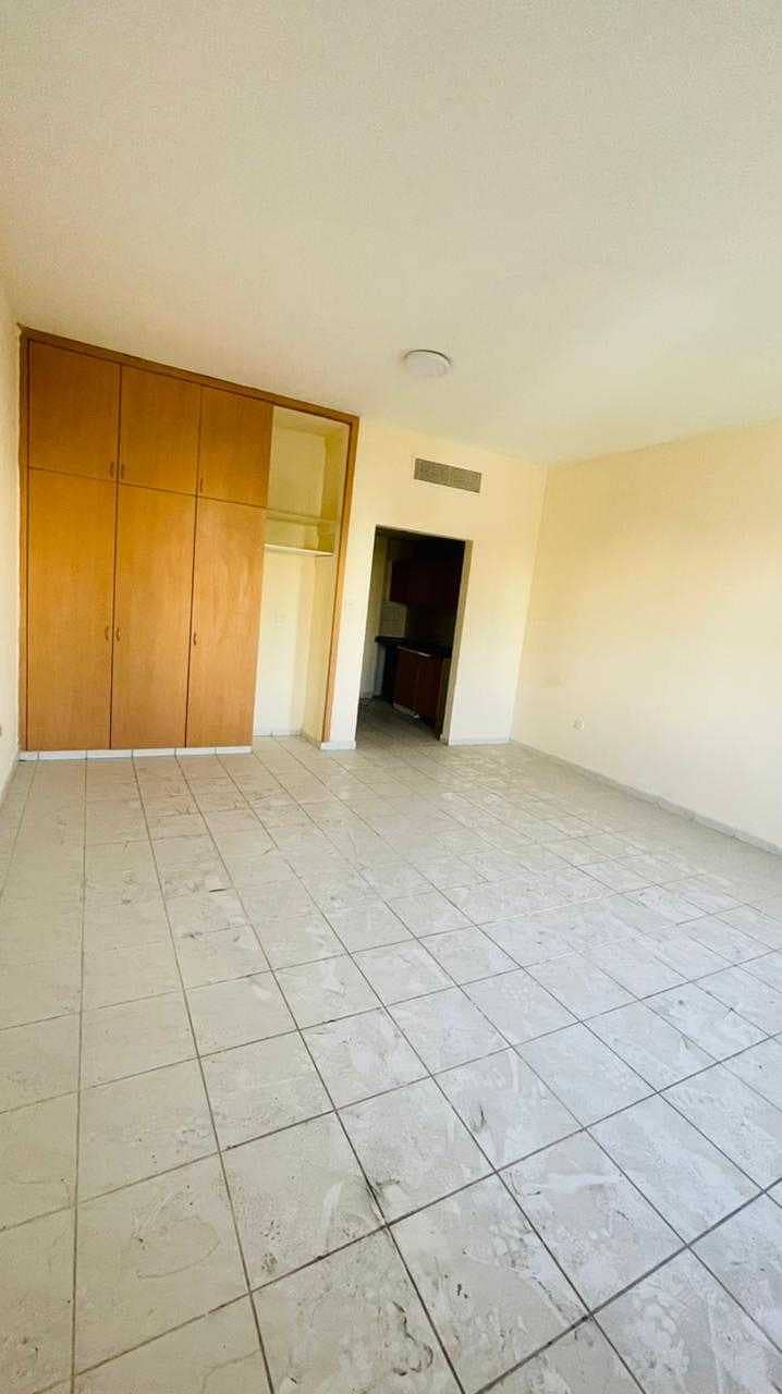 9 16000 Only !! Studio Ready to Move Without Balcony