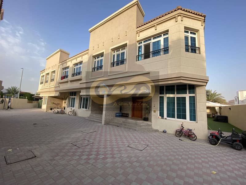 5 5 Villa Compound For Sale In Mirdif